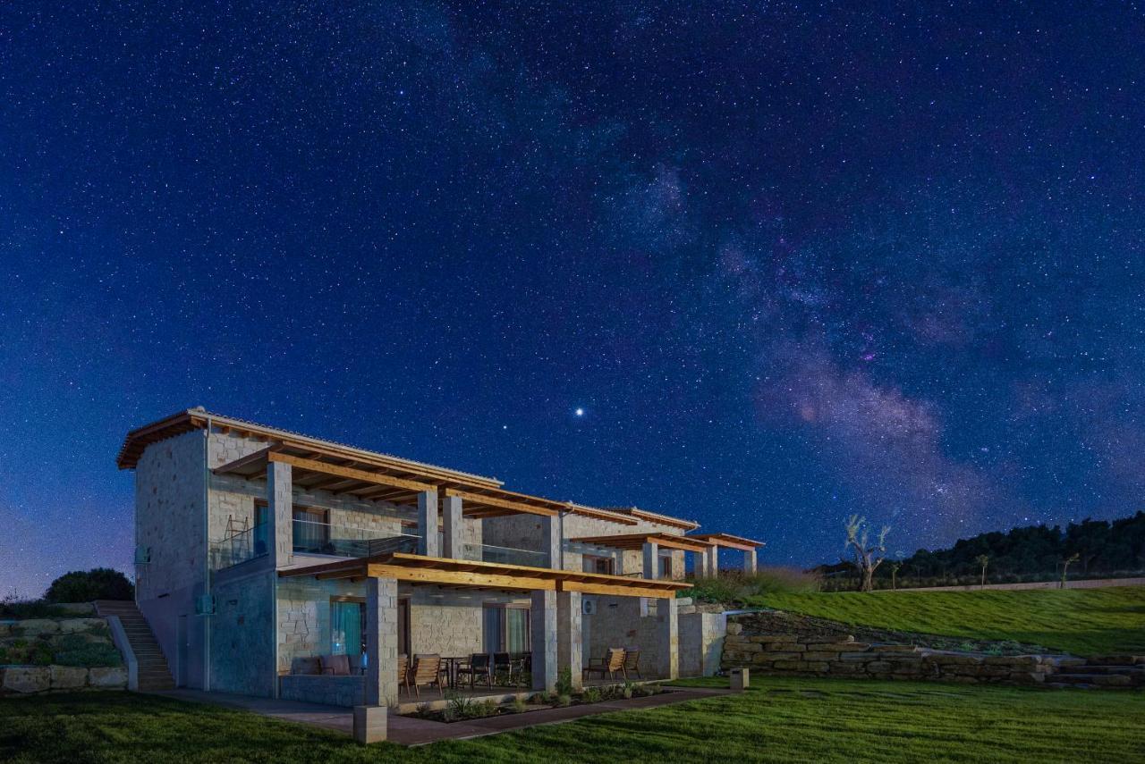 Mint Retreat Suites (Adults Only) Kalandra Exteriör bild