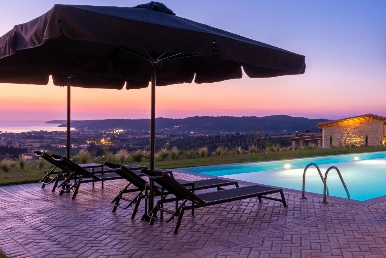 Mint Retreat Suites (Adults Only) Kalandra Exteriör bild