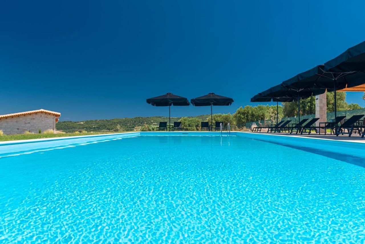 Mint Retreat Suites (Adults Only) Kalandra Exteriör bild